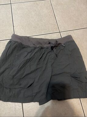 Te Verde Men's Cargo Drawstring Shorts - Charcoal